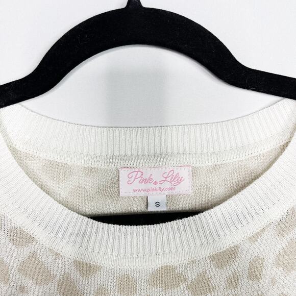 Pink Lily Small S Cream Brown Leopard Print Crew Neck Sweater Lightweight - Picture 4 of 7